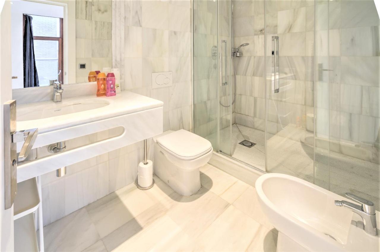 Marble Lodge Apartments In The Center Of Antwerp Luaran gambar